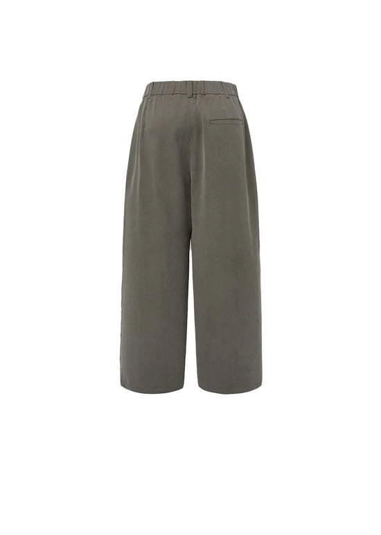 AMOMENTO cupro two tuck pants