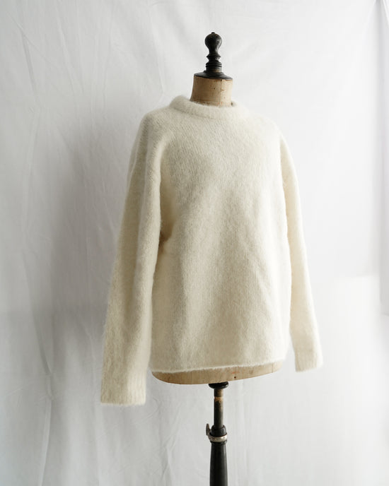 ALPACA ROUND NECK PULLOVER