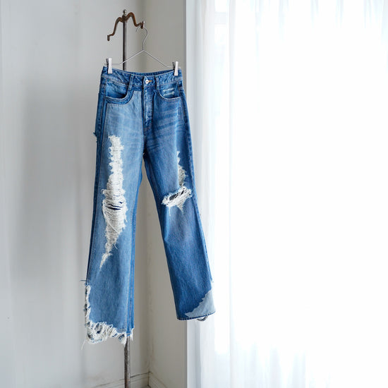 ORGANIC RIPPED JEANS