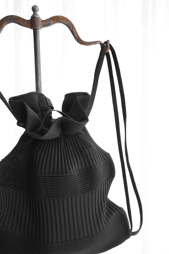 STRATA KNAPSACK