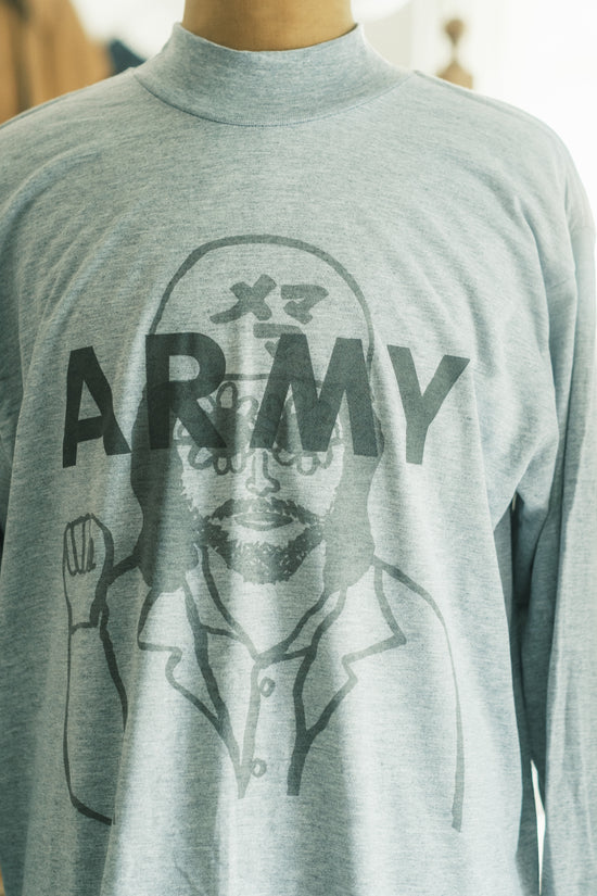【 MAISON MA MANIEIE × RUI NAKAMURA 】 MEMAMA L/S T-SHIRT BY U.S. ARMY PHYSICAL FITNESS UNIFORM "DEAD STOCK"