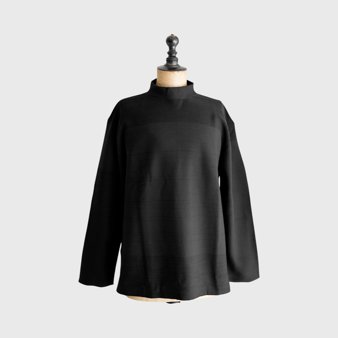 GARTER MOCKNECK LONG SLEEVE T-SHIRT – Maison ma Manière GARTER MOCKNECK LONG SLEEVE T-SHIRT – Maison ma Manière
