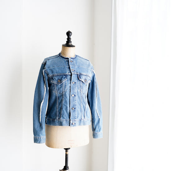 Back Border Denim Jacket