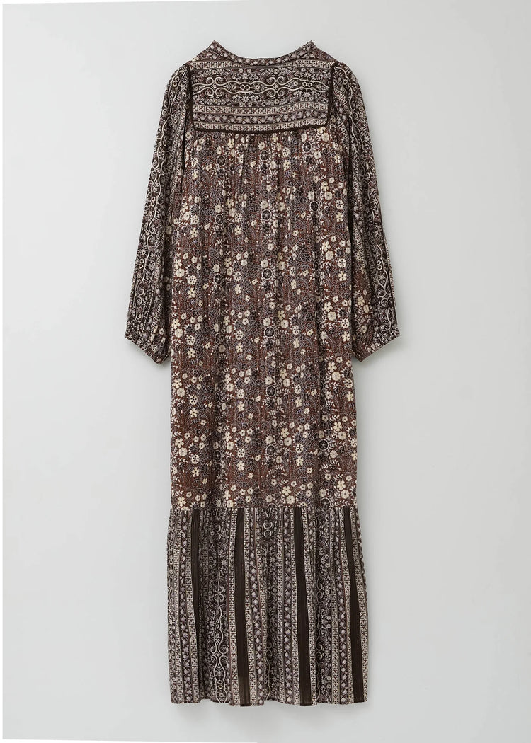 【新品タグ付✨】Sara mallika Cotton Lace Dress Sara mallikaCotton Embroidery Dress