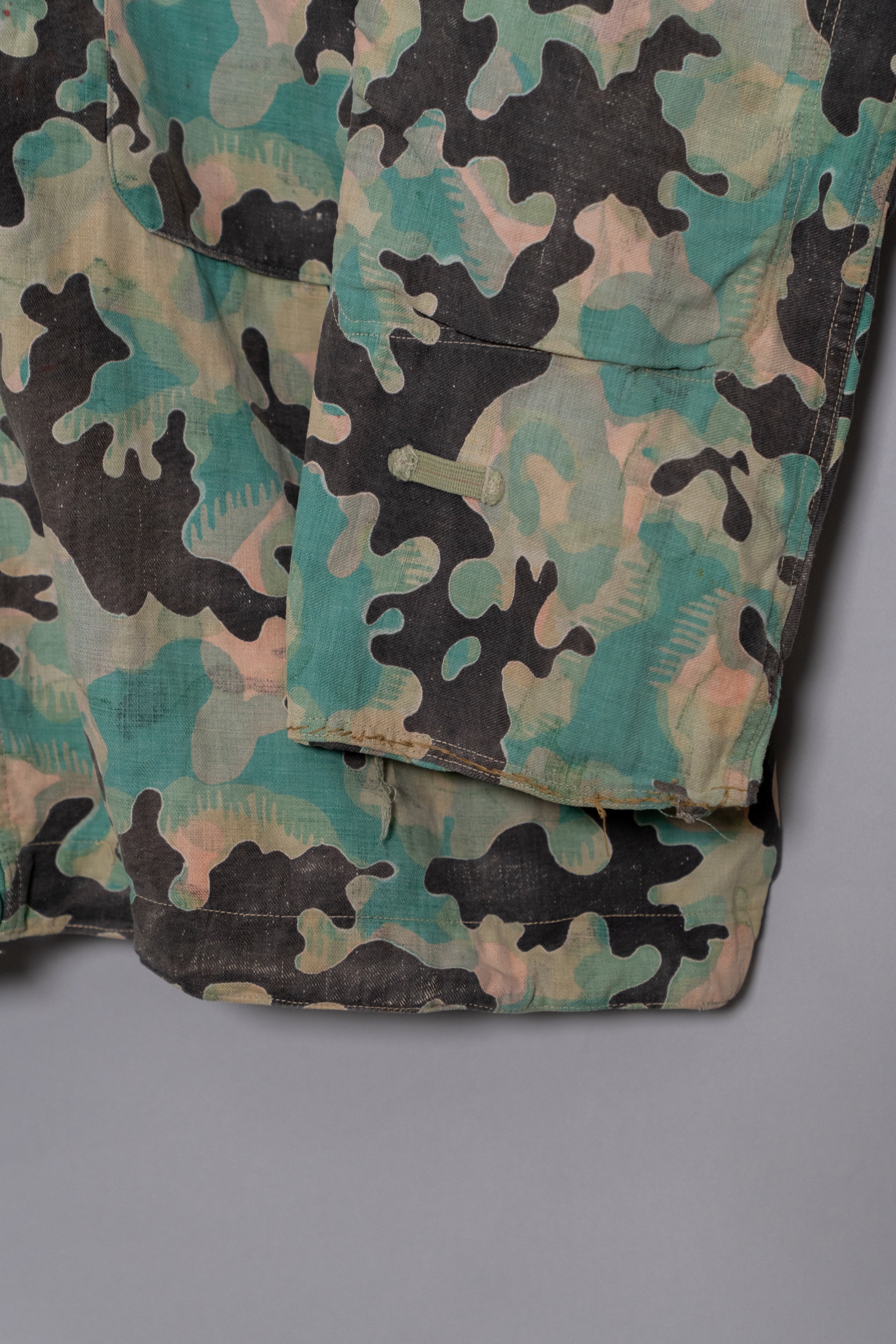 1950's Czechoslovakian Army Dubaky Camouflage white trim