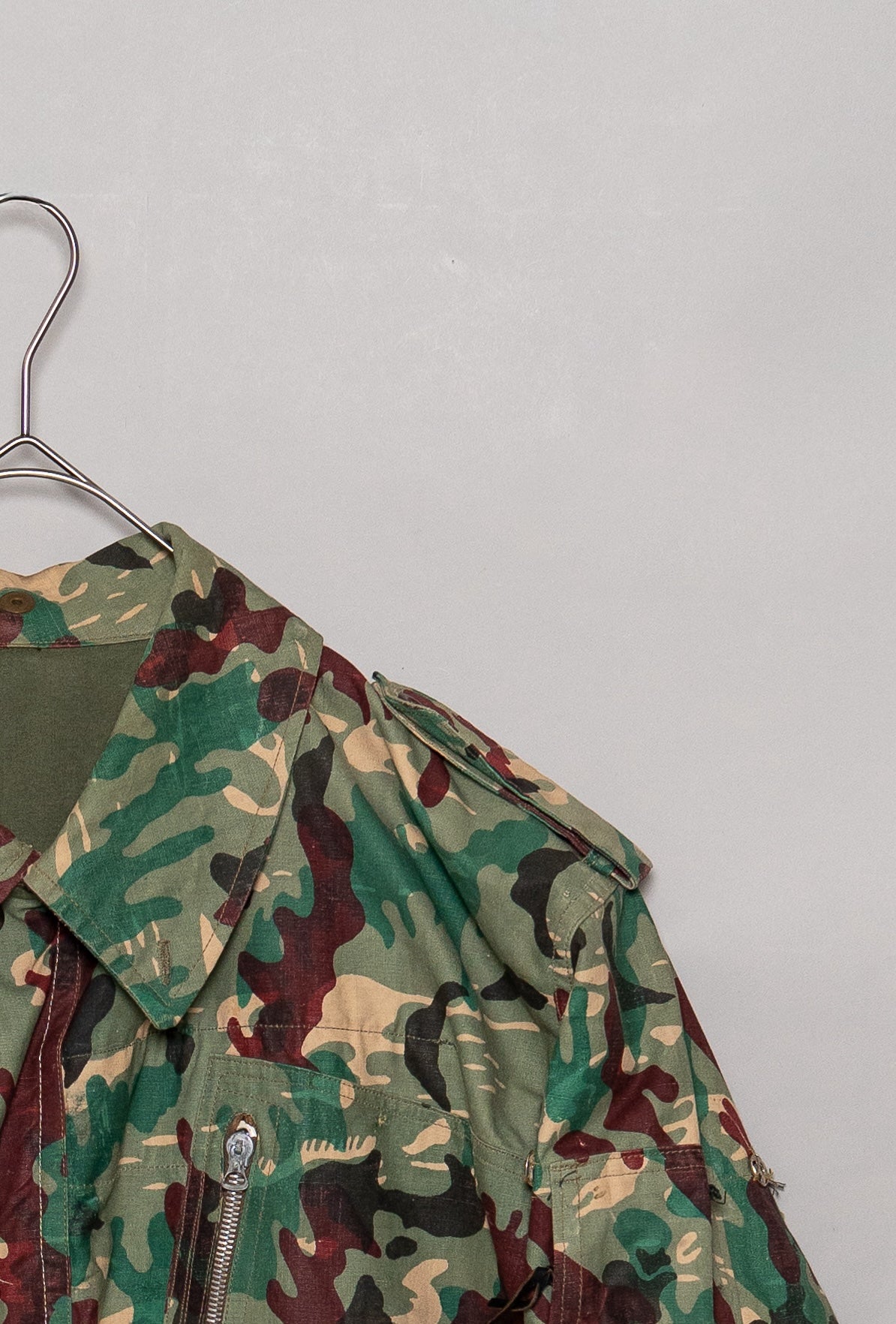 1960's Spanish Army M-60 Boscosos camouflage paratrooper jacket