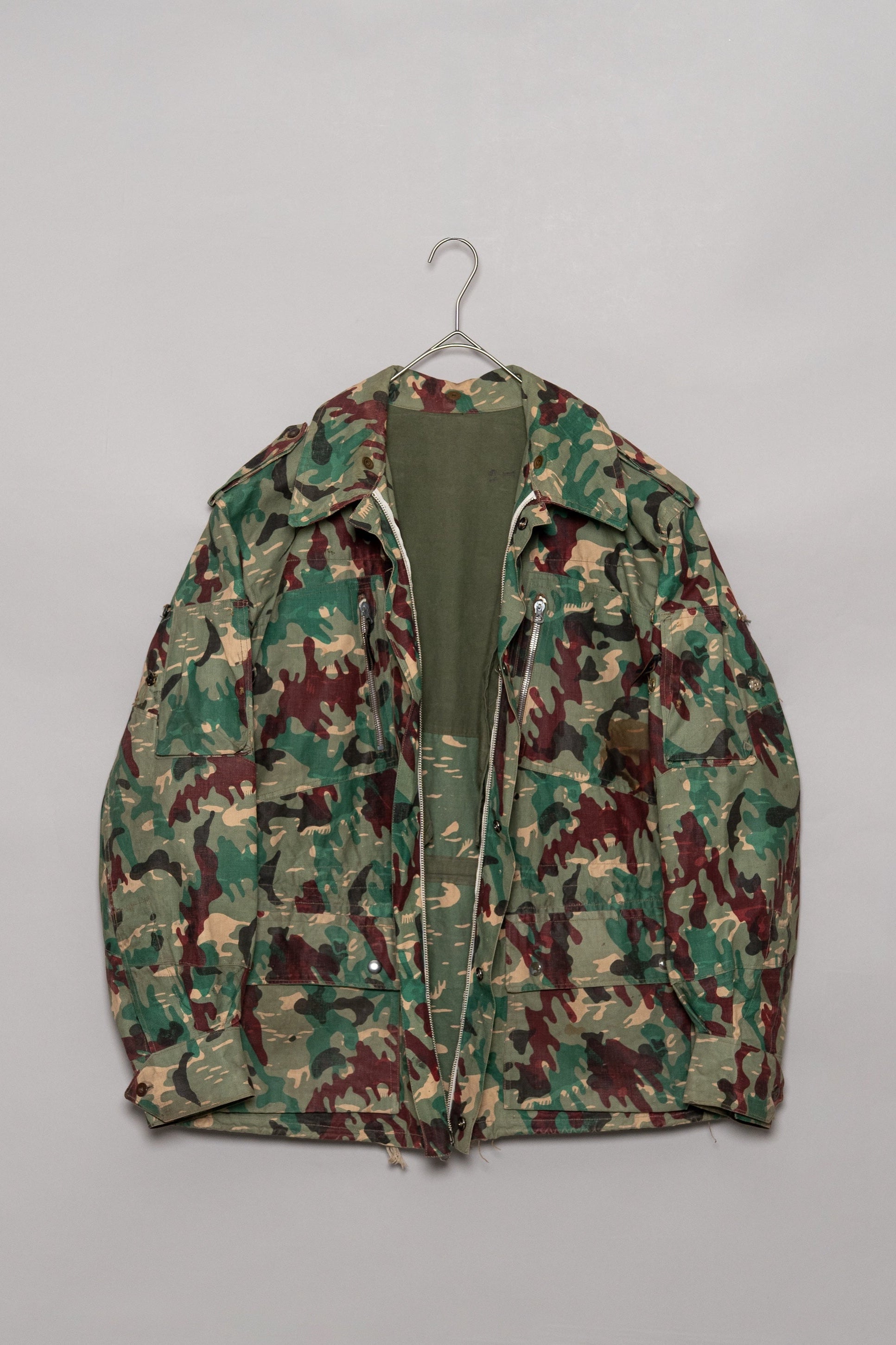 1960's Spanish Army M-60 Boscosos camouflage paratrooper jacket