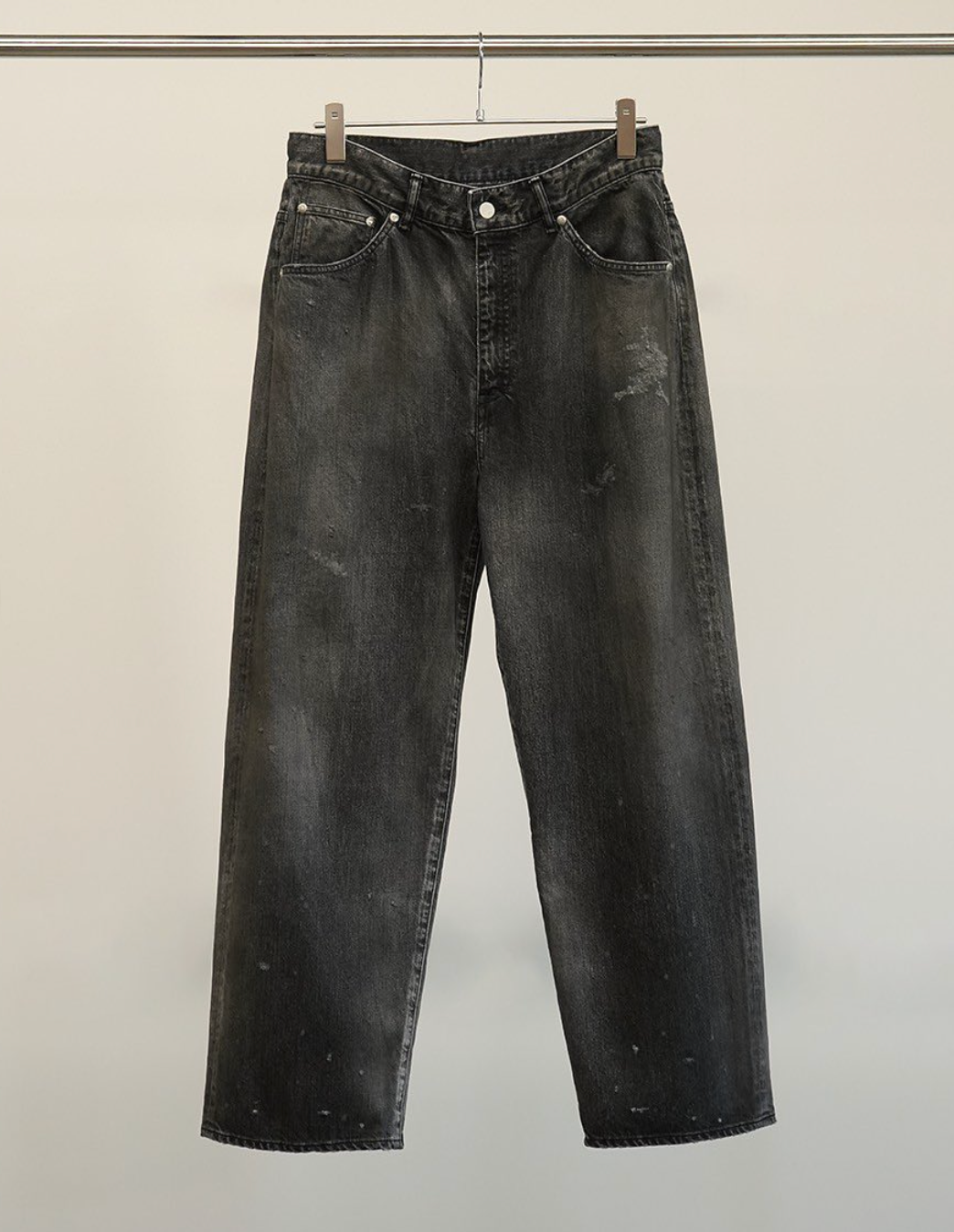 ANCELLM TAPERED 5P DENIM PANTS – Maison ma Manière ANCELLM TAPERED 5P DENIM PANTS – Maison ma Manière