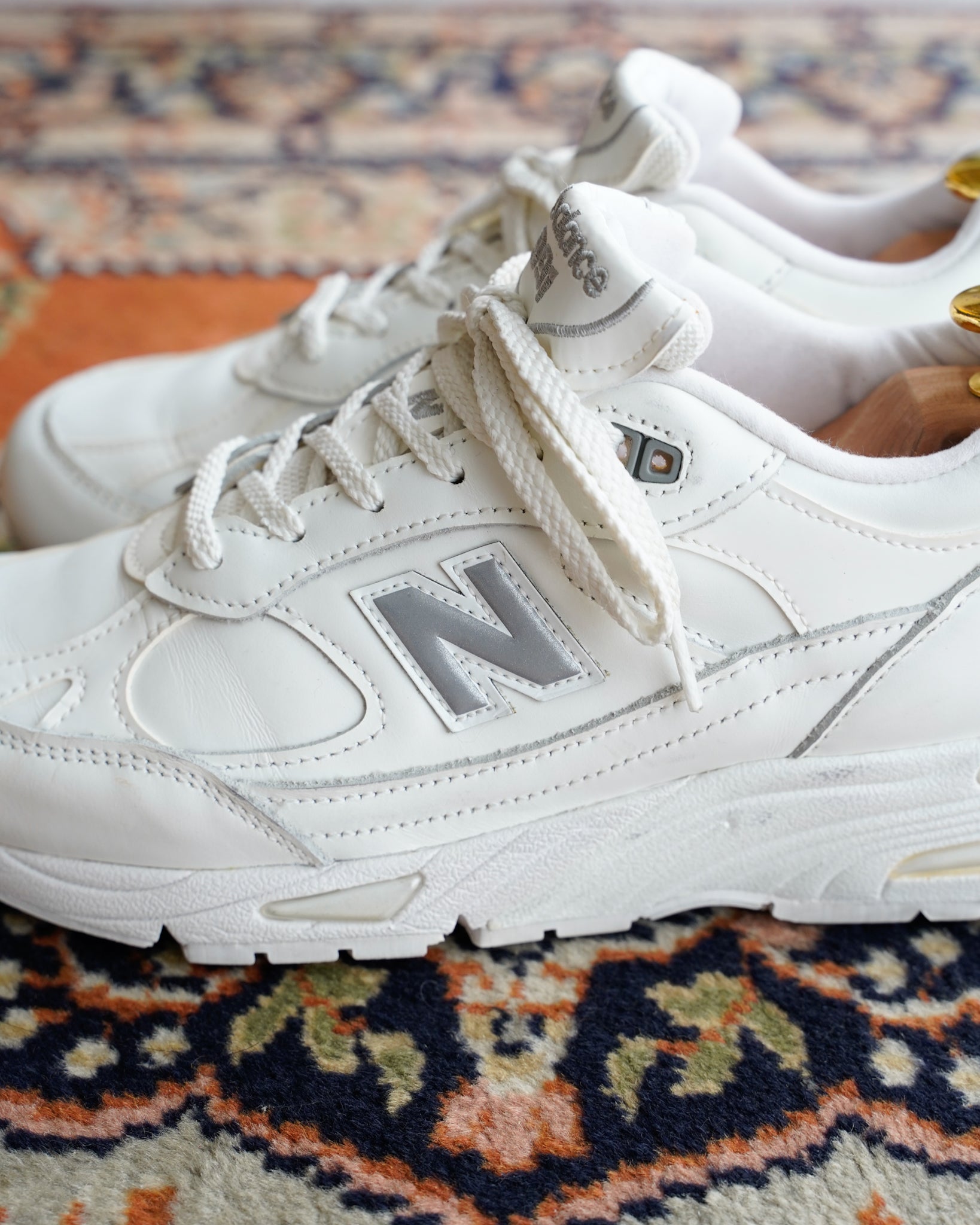 NEW BALANCE 991 WHITE 25.5CM U.K (1) – Maison ma Maniere