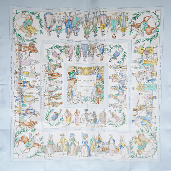 HERMES カレ90 "Costumes Civils Actuels"