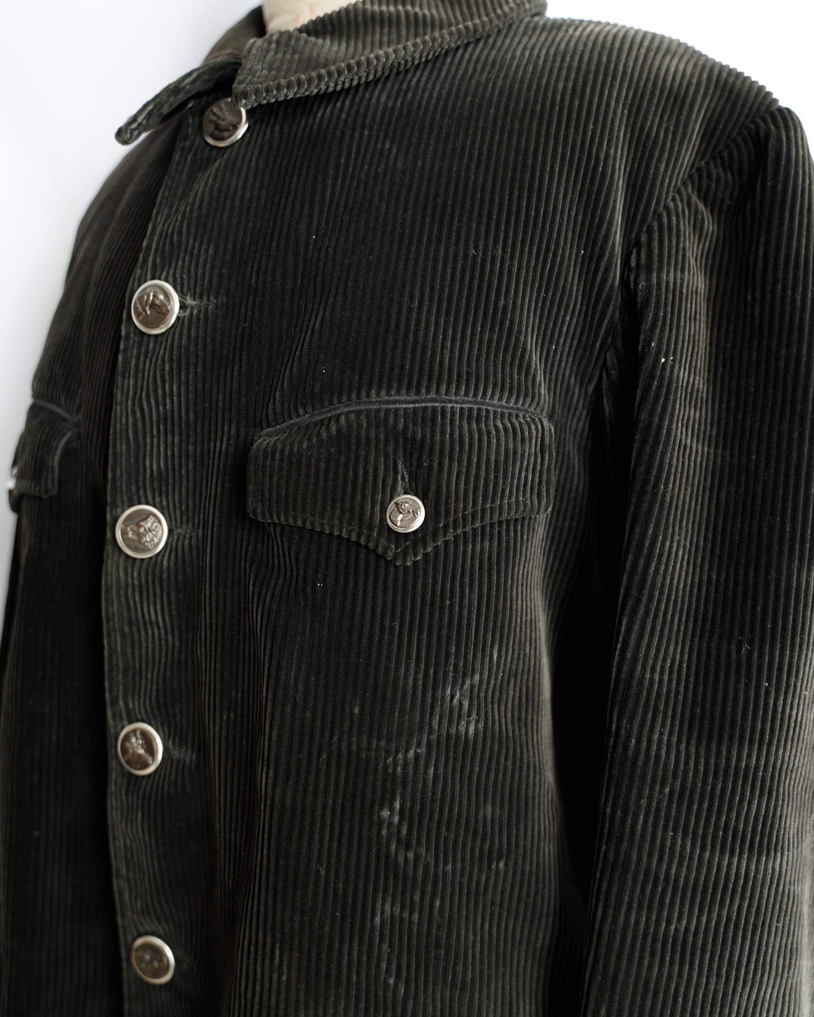 1940's French Vintage Black corduroy hunting jacket with animal