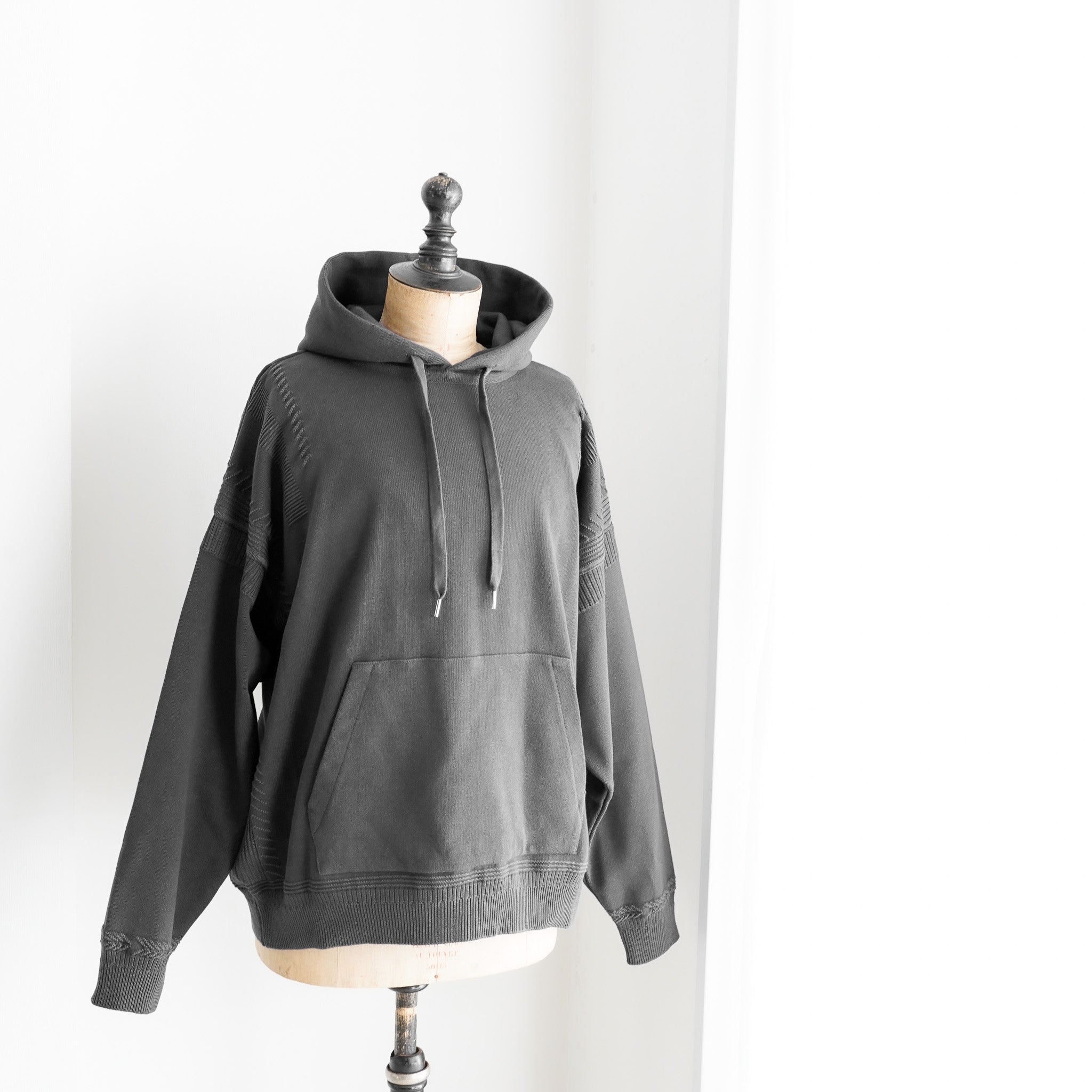 Fuyuki Hoodie – Maison ma Maniere