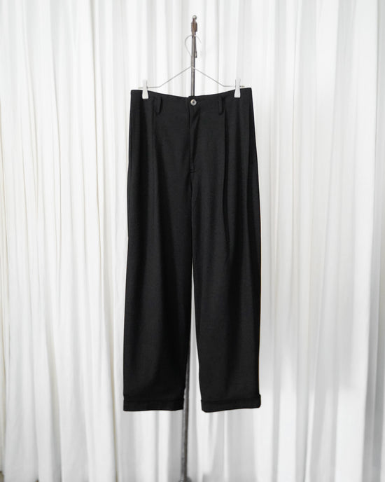 saby TWO TUCK TROUSER- Recycled Fiber Jersey FAB -