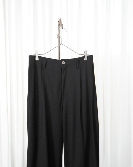 saby TWO TUCK TROUSER- Recycled Fiber Jersey FAB -