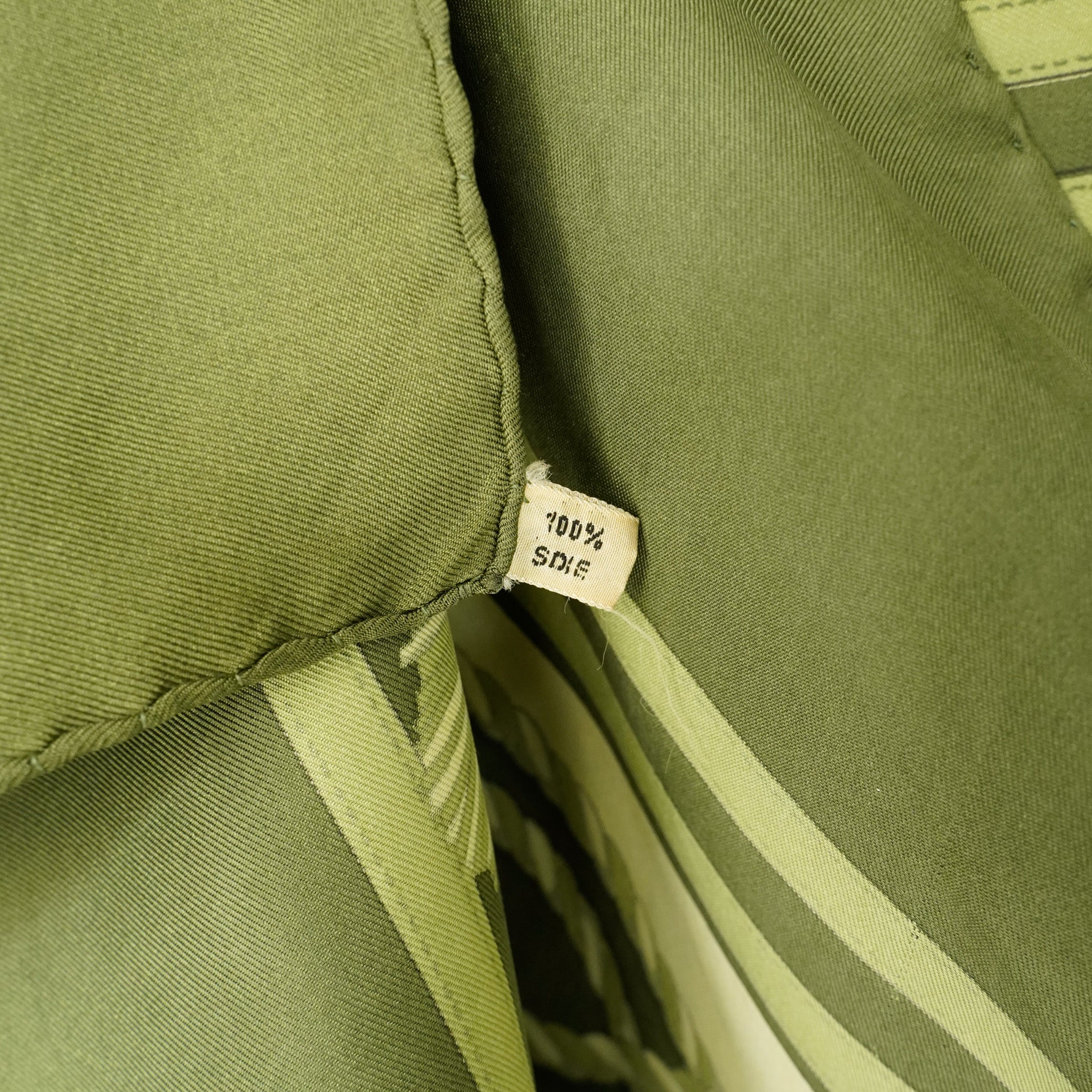 新品未使用　HERMES TIED UP IN KNOTS カレ70 Tied Up in Knots scarf 70 | Hermès Singapore