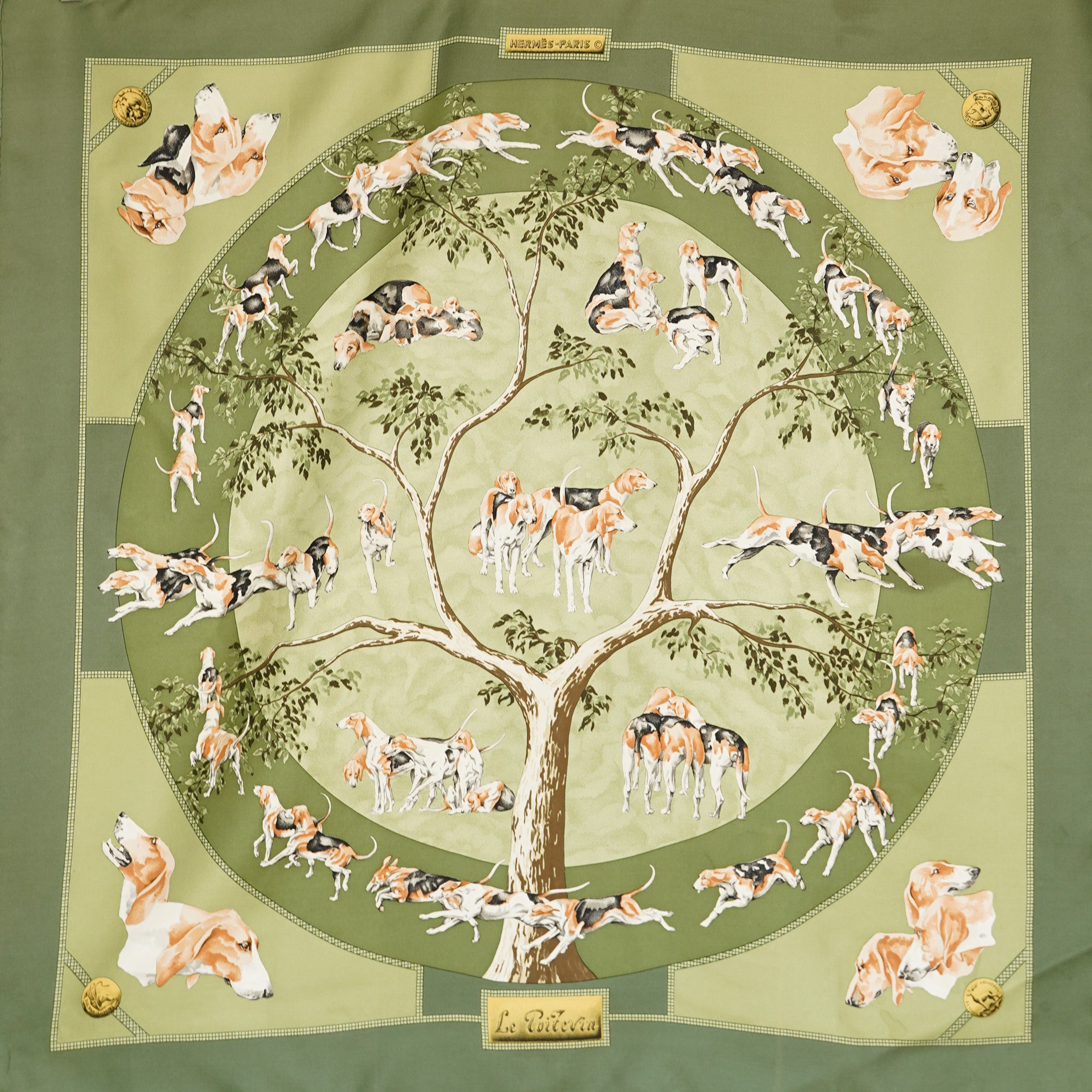 HERMES エルメス　カレ90 スカーフ《Le Toifevin》 HERMES カレ90 