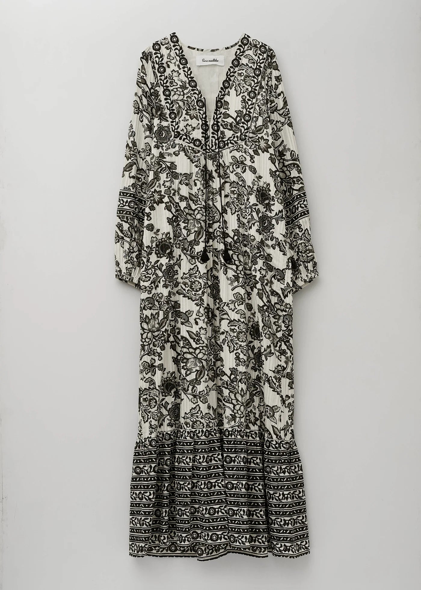 sara mallika　PAISLEY FLOWER PRINT DRESS Sara mallika Paisley Flower Print Dress – Maison ma Manière