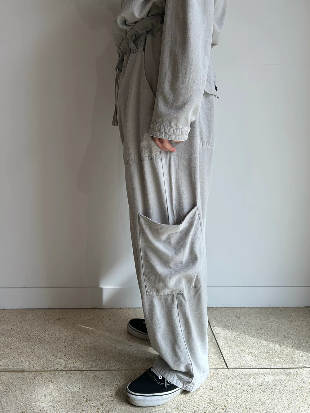 SILK SUEDE BAKER CARGO PANTS – Maison ma Manière SILK SUEDE BAKER CARGO PANTS – Maison ma Manière