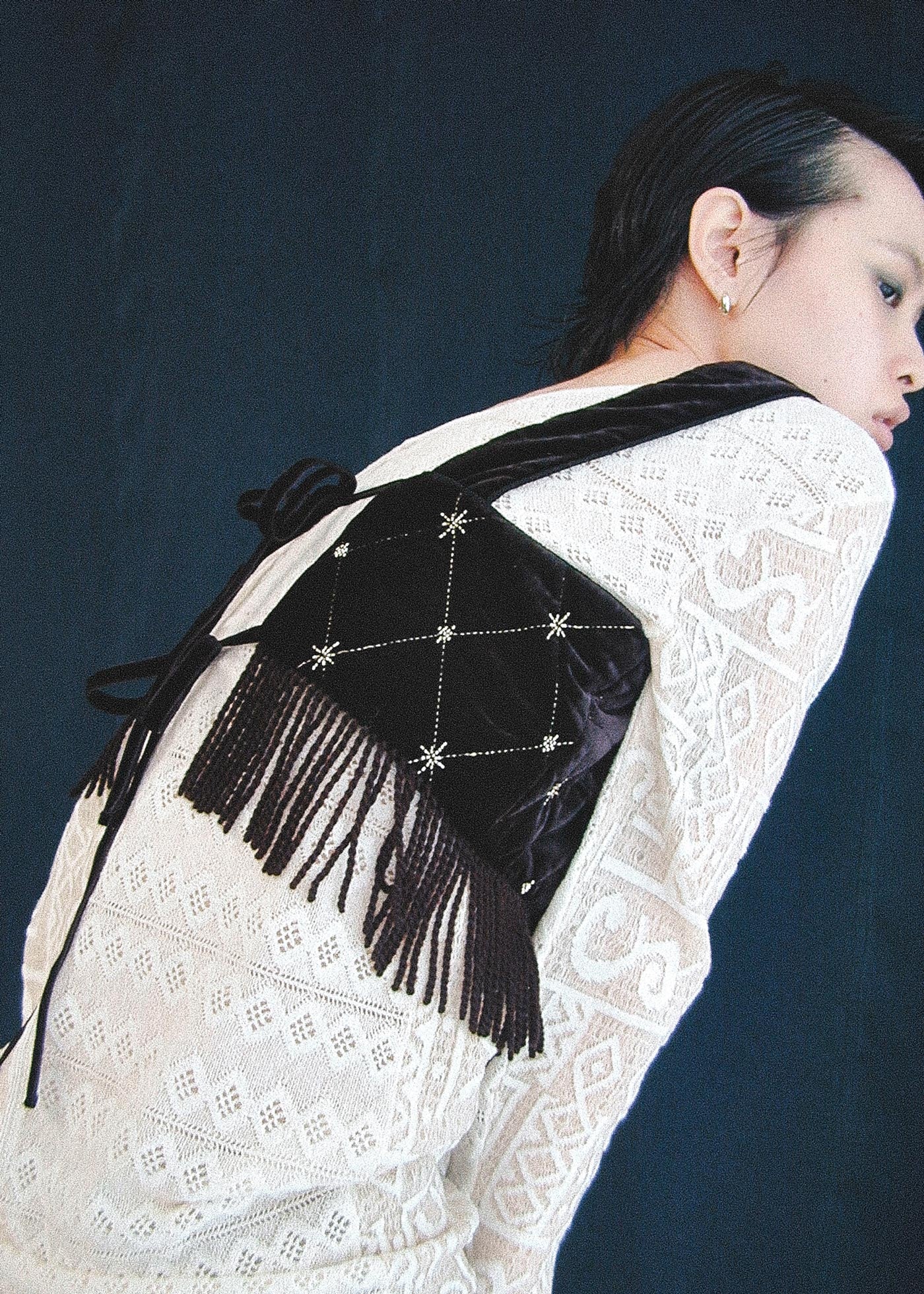 Sara mallika Velvet Beads Embroidery Bustier – Maison ma Manière