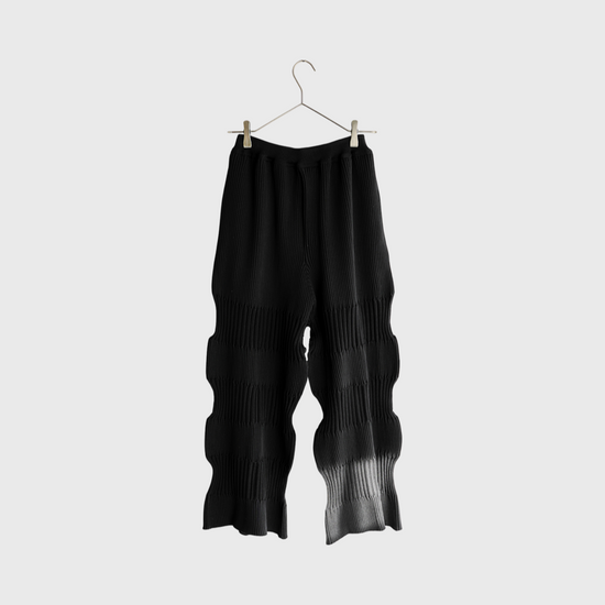 FLUTED PANTS
