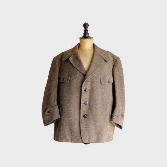 1940~50’s French Vintage Animal button tweed hunting jacket